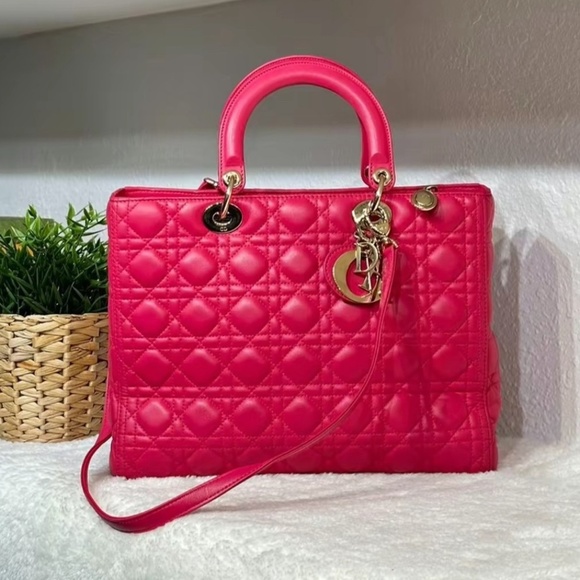 AUTHENTIC! *Barbie-Fuscia PINK* CHRISTIAN DIOR Lady Dior Cannage Lambskin - Picture 1 of 16